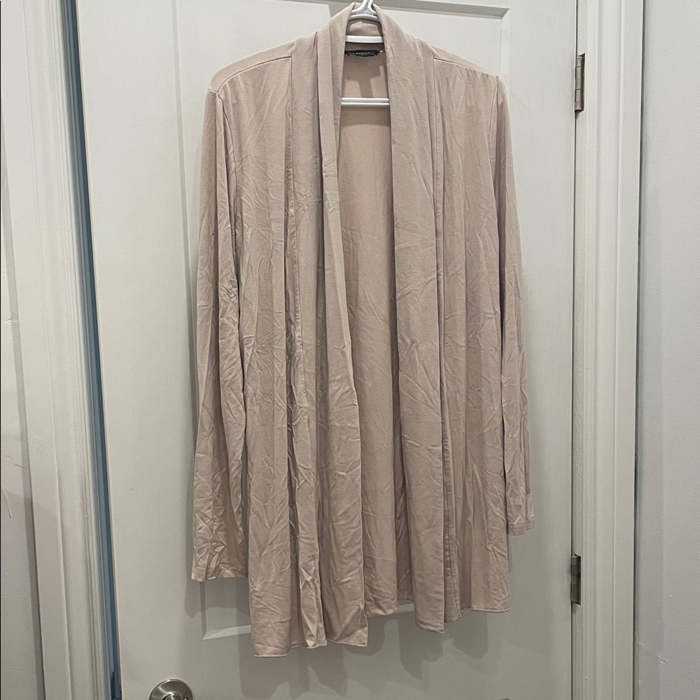 Le Chateau Beige Open Cardigan